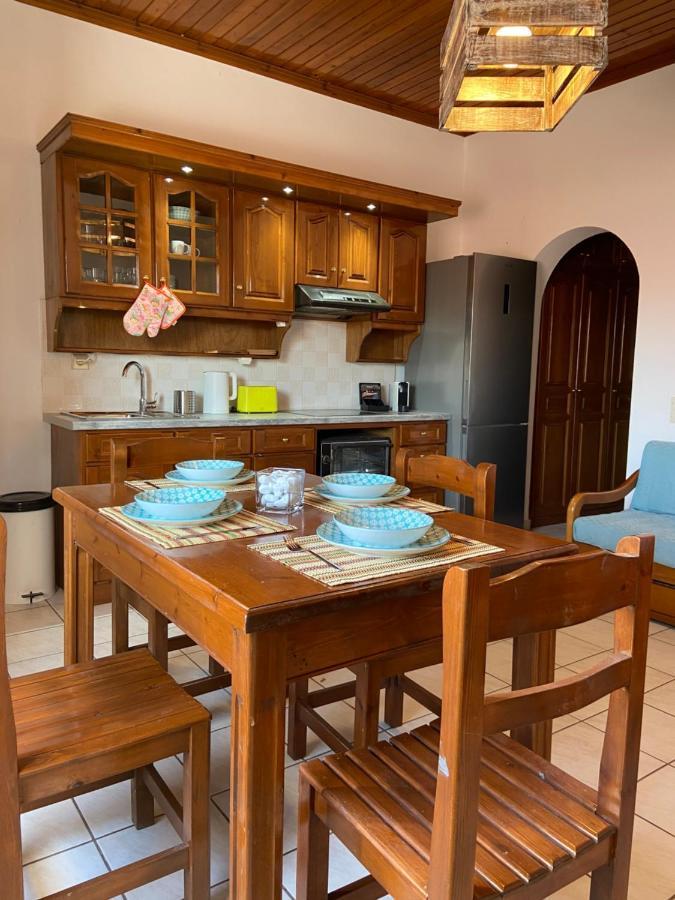 Moments Apartment Сидари Екстериор снимка